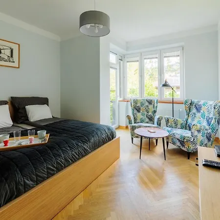 Apartament Orkana 13 *